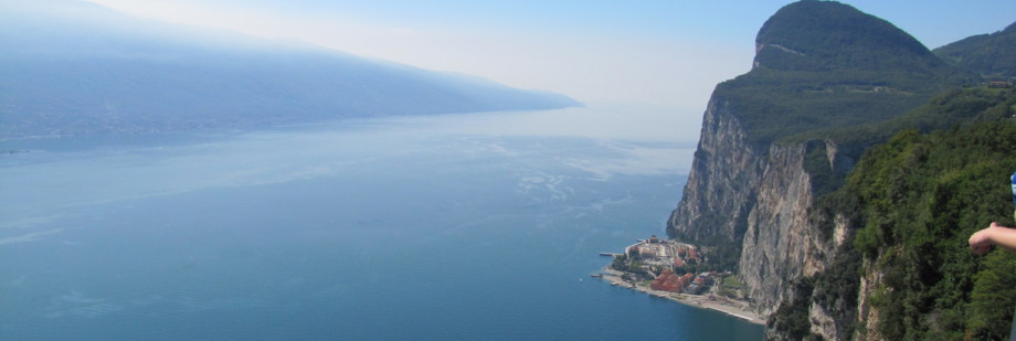 Blick über den Gardasee - Campione